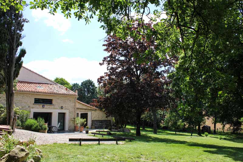 Gite dans le Tarn avec grand jardin