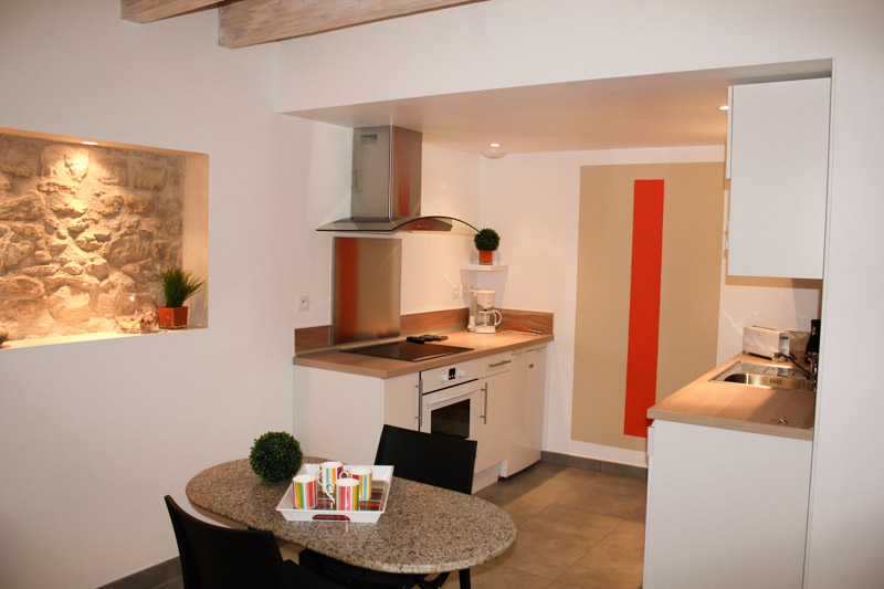 Gite dans le Tarn avec salle à manger et cuisine